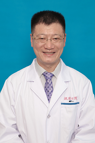 1780886297568023.jpg 李忠凯外2.jpg